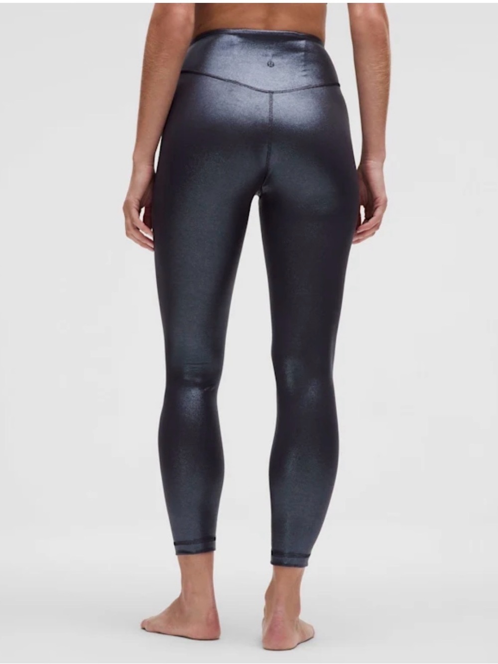 NWOT lululemon Wunder Under SmoothCover in Foil